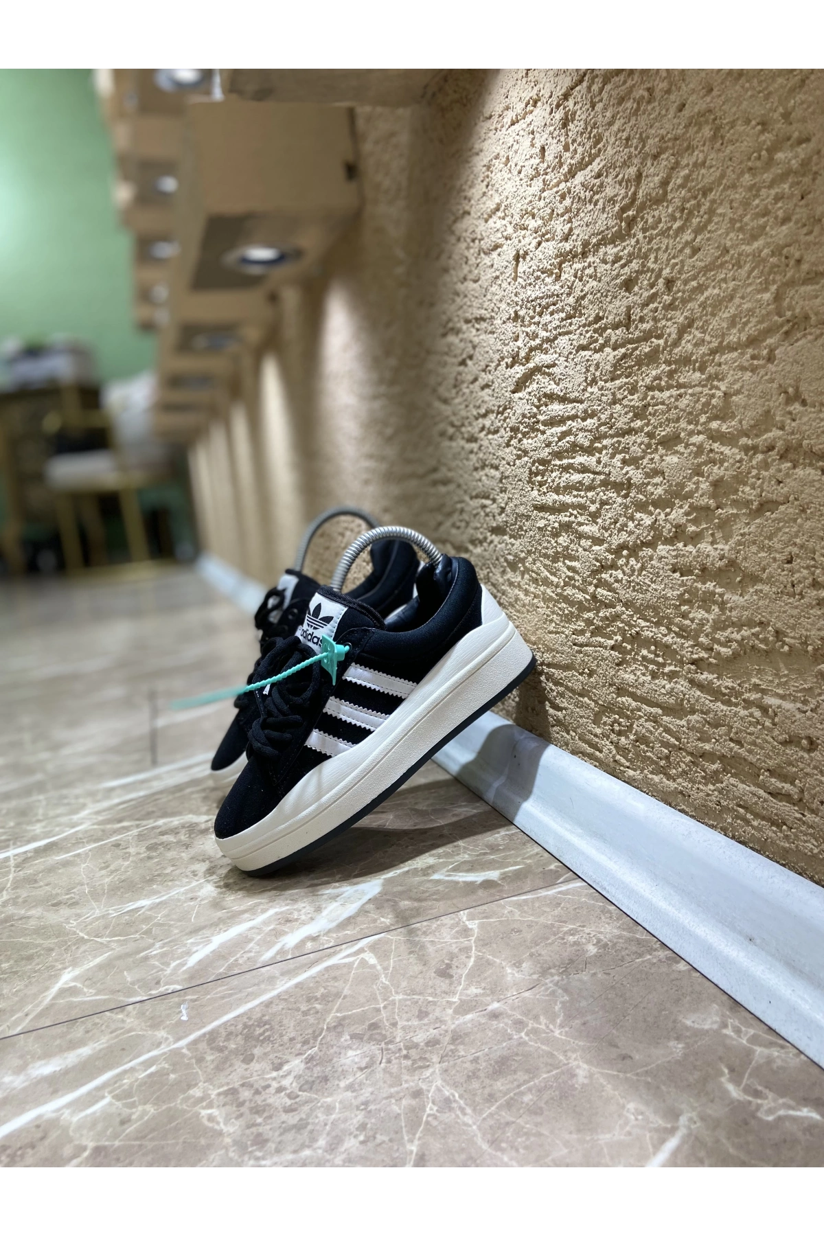 Adidas Bad Bunyy Siyah Beyaz