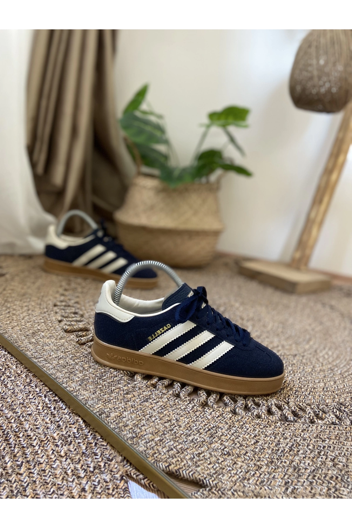 Adidas Gazelle Lacivert Krem İthal Spor Ayakkabı