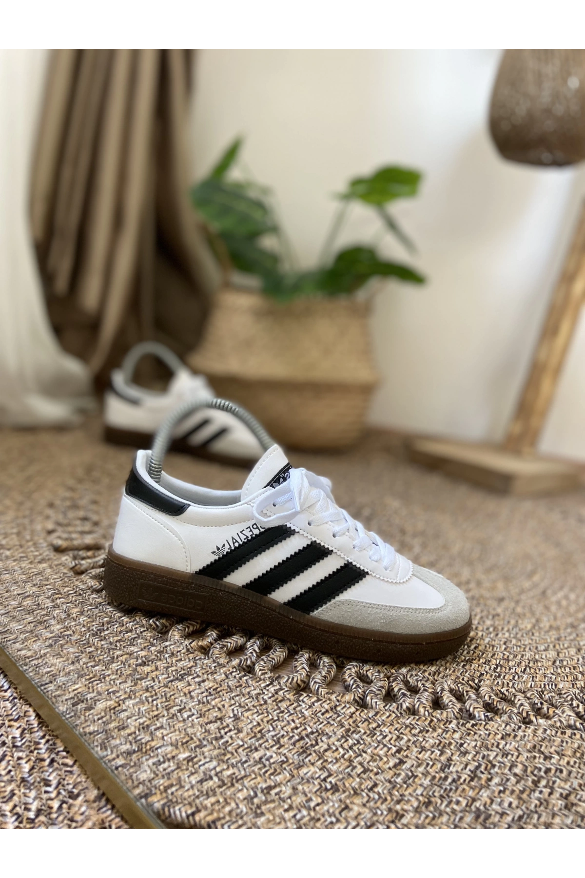 Adidas Handball Spezial Beyaz Siyah Spor Ayakkabı