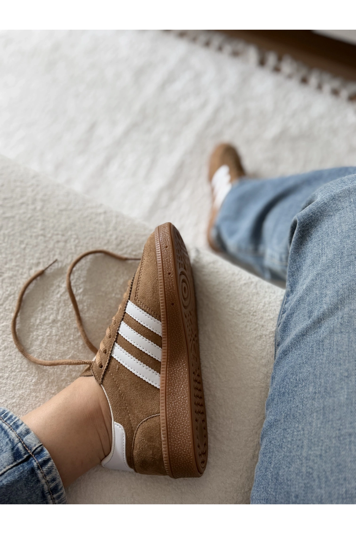 Adidas Handball Spezial Brown White Unisex Sneaker