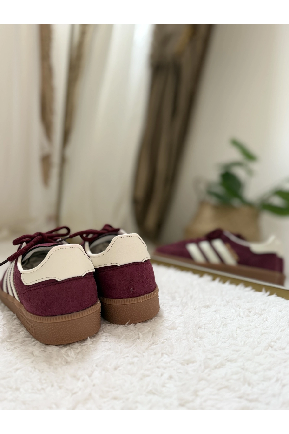 Adidas Handball Spezial Burgundy White Unisex Sneaker