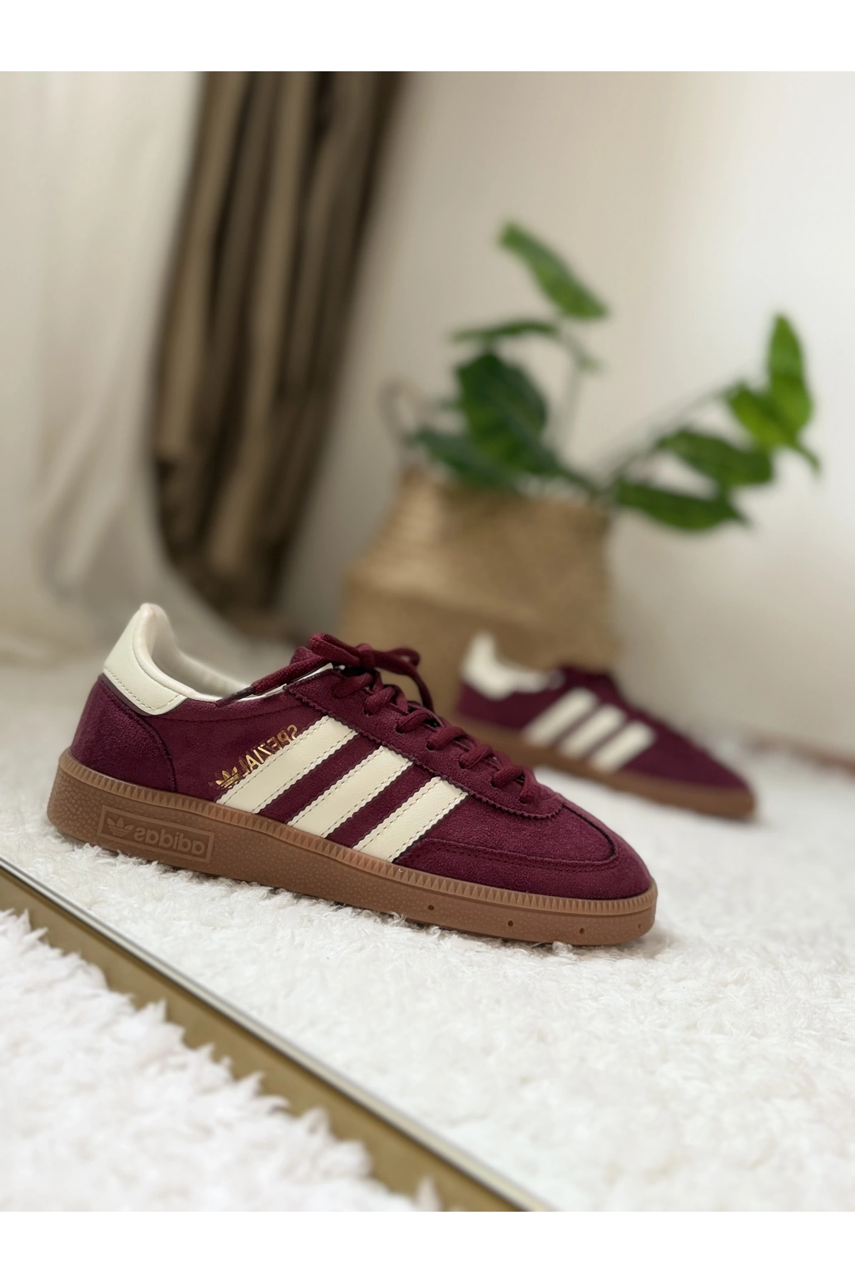 Adidas Handball Spezial Burgundy White Unisex Sneaker