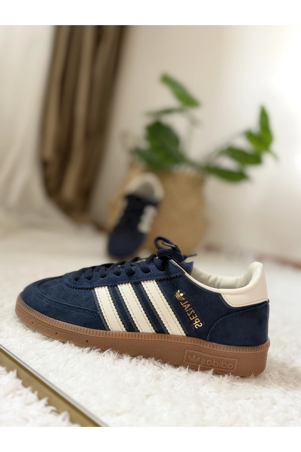 Adidas Handball Spezial Navy White Unisex Sneaker