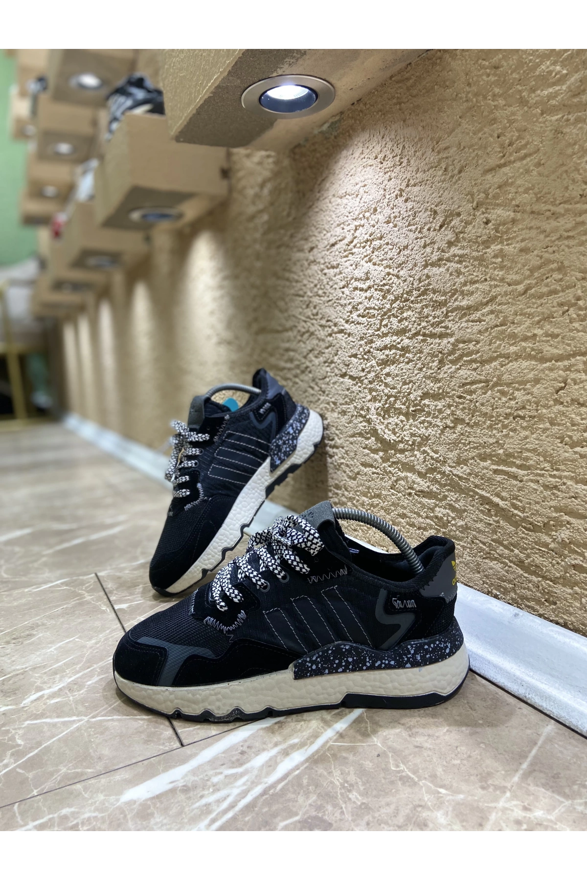 Adidas Nite Jogger Siyah Beyaz Boyalı Spor Ayakkabı