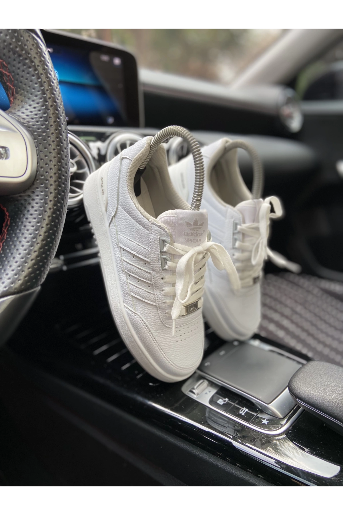 Adidas Spican Beyaz İpli Spor Ayakkabı