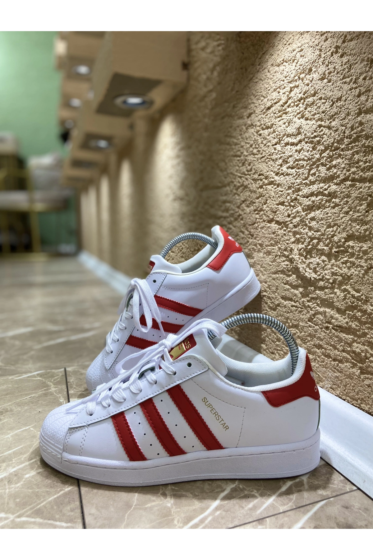 Adidas Süperstar Beyaz Kırmızı İthal Spor Ayakkabı