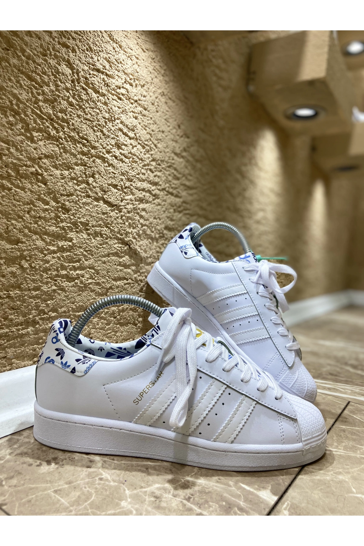 Adidas Süperstar İçi Desenli İthal Spor Ayakkabı