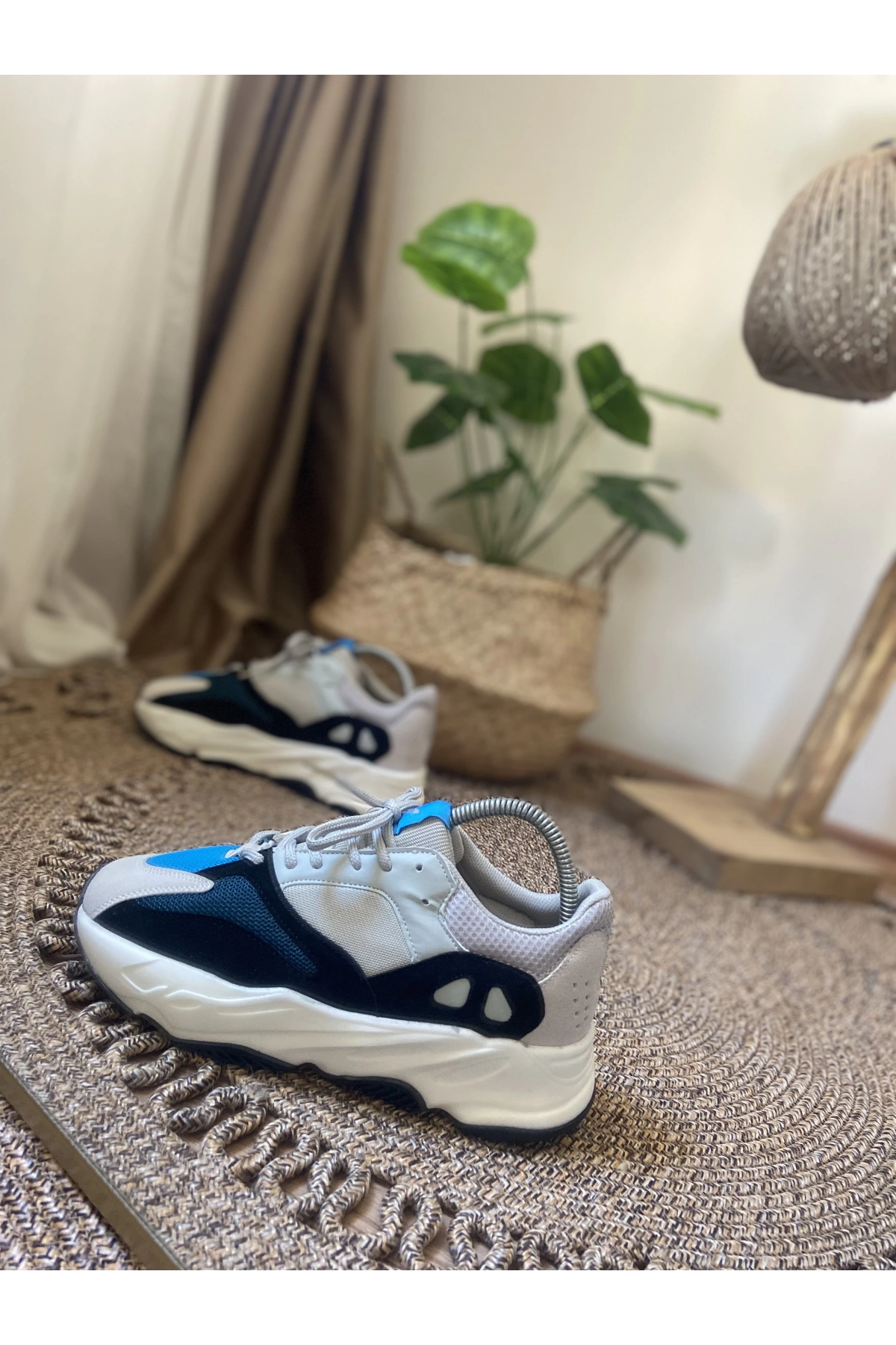 Adidas Yeezy Boost 700 Krem Mavi Spor Ayakkabı