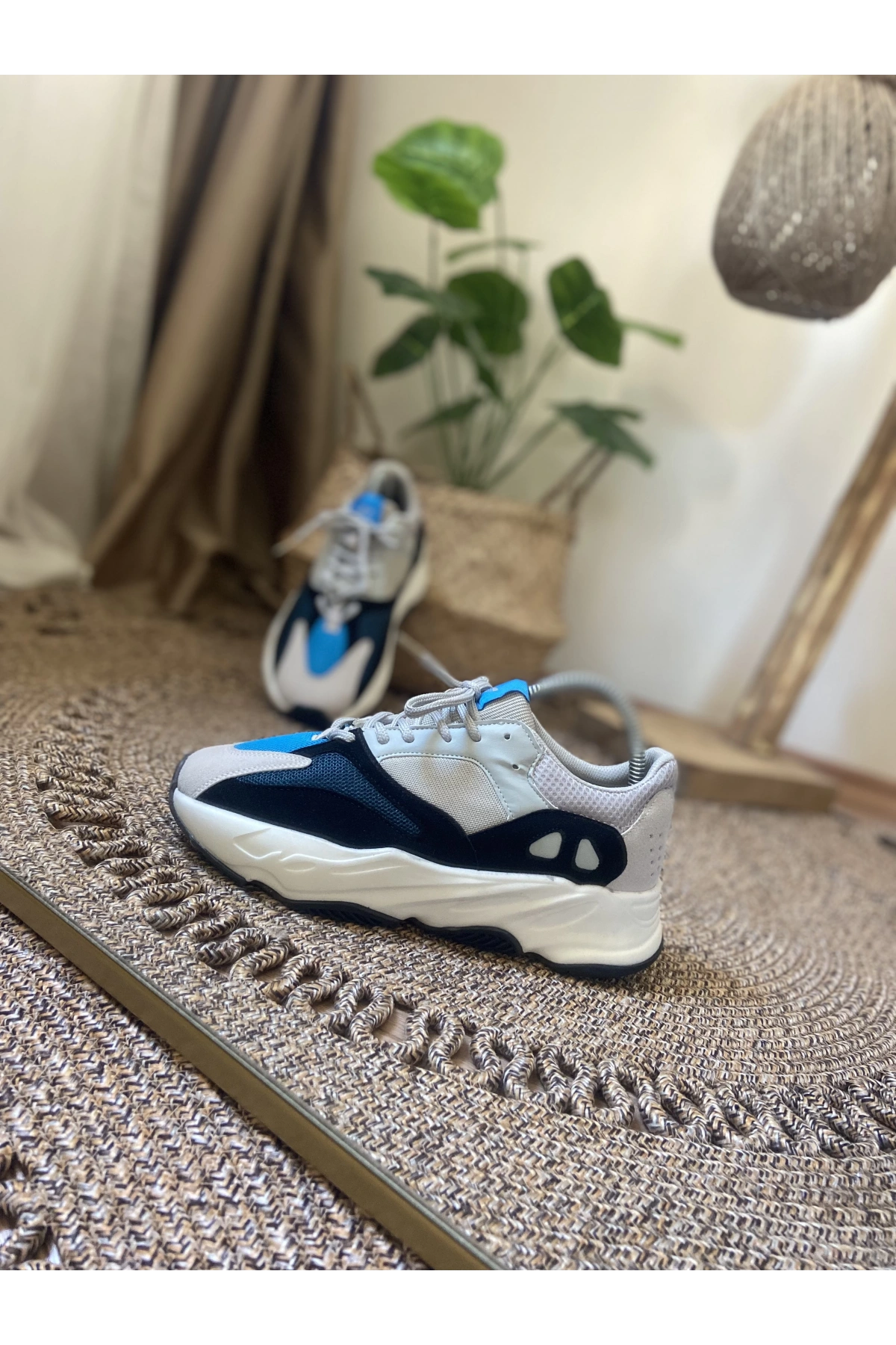 Adidas Yeezy Boost 700 Krem Mavi Spor Ayakkabı