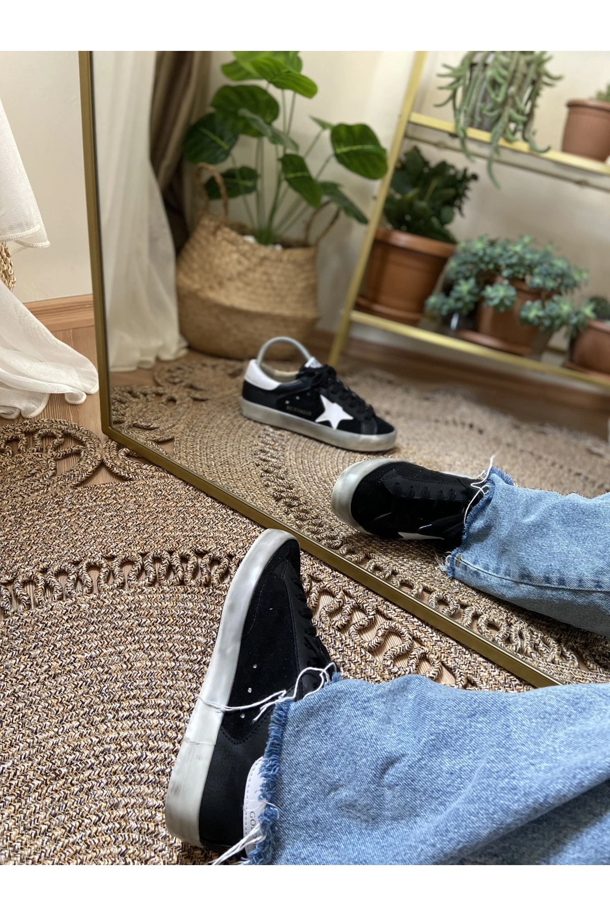 Golden Goose Super Star Eskitme Siyah Beyaz İthal