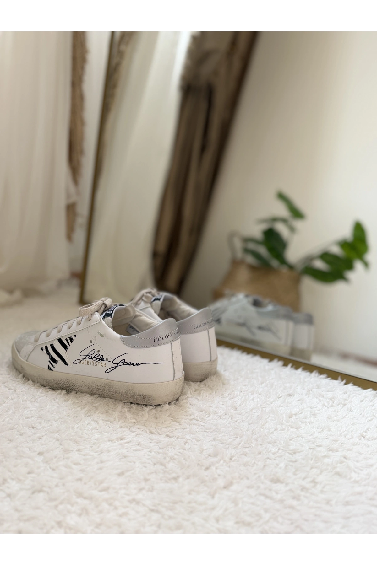 Golden Goose Super-Star Zebra Star White Kadın Sneaker