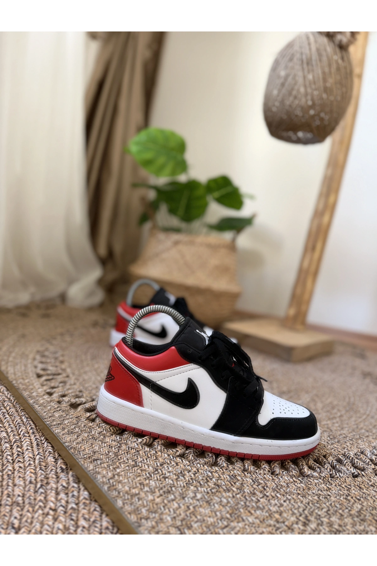 Nike Air Jordan 1 Low Chicago Unisex