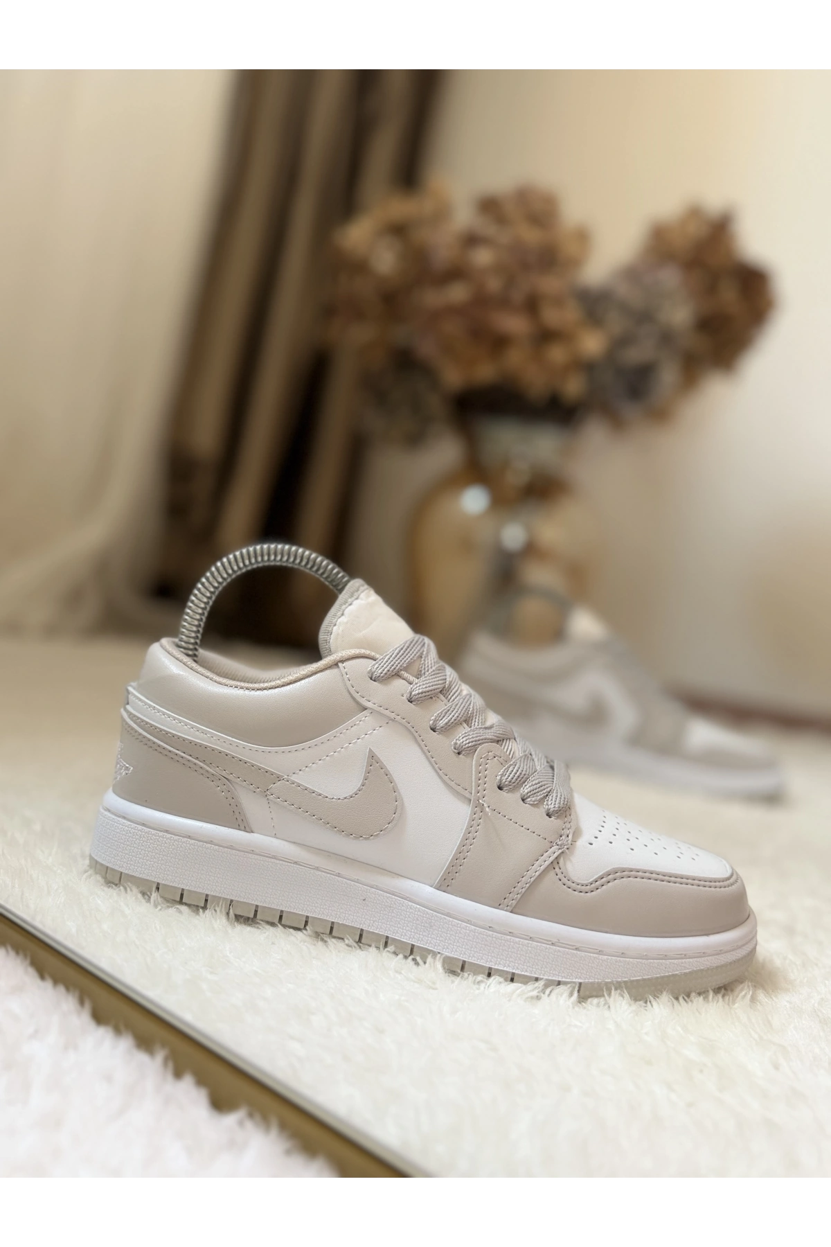Nike Air Jordan 1 Low Light Bone / White (İthal Premium Kalite)