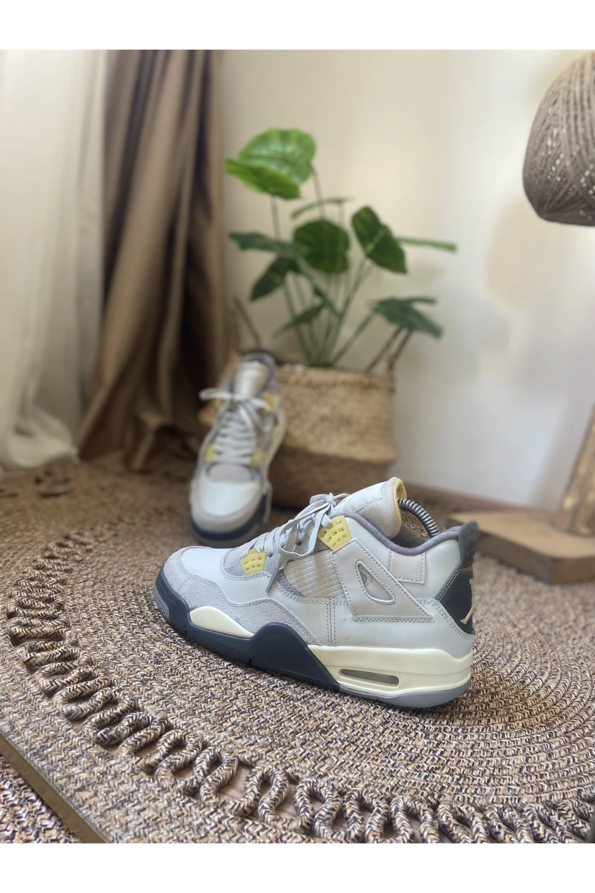 Nike Air Jordan 4 Retro Se Craft Photon Dust