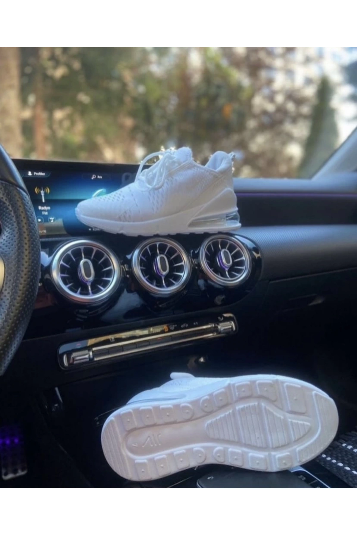 Nike Air Max 270 Beyaz Spor Ayakkabı