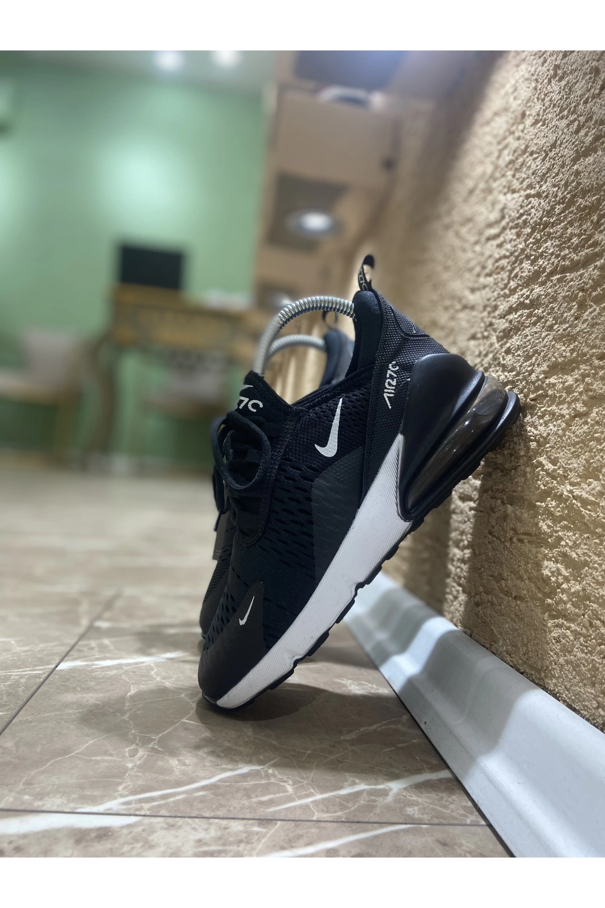 Nike Air Max 270 Siyah Beyaz Spor Ayakkabı
