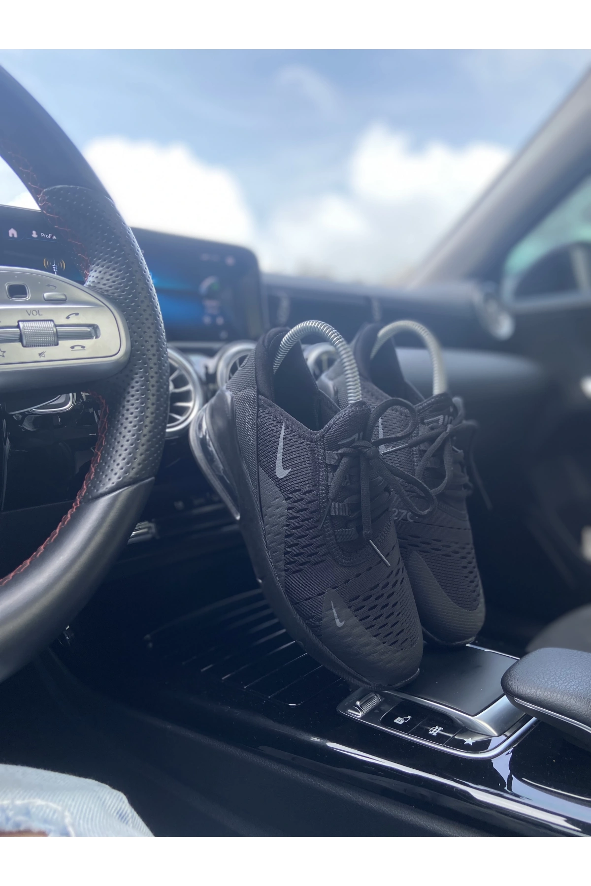 Nike Air Max 270 Siyah Spor Ayakkabı