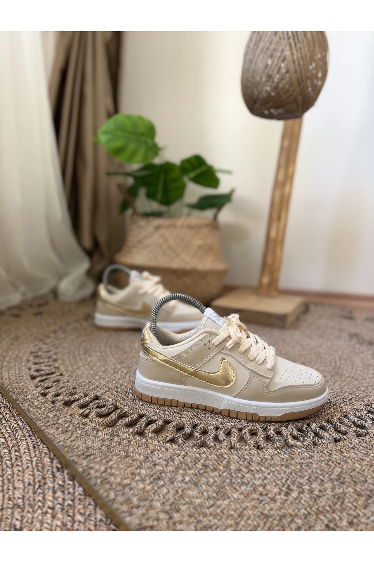 Nike Dunk Low Bej Gold