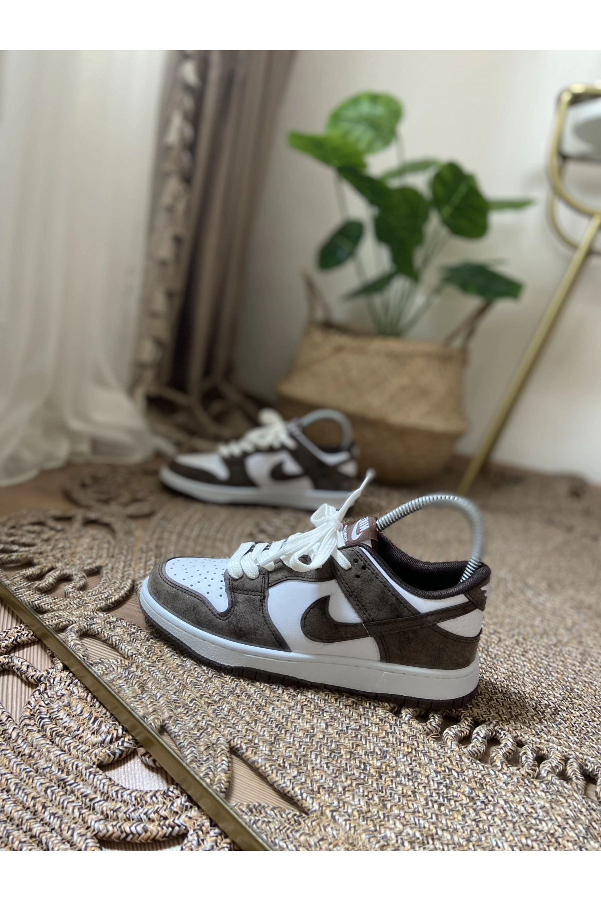 Nike Dunk Nubuk Kahve Beyaz Spor Ayakkabı