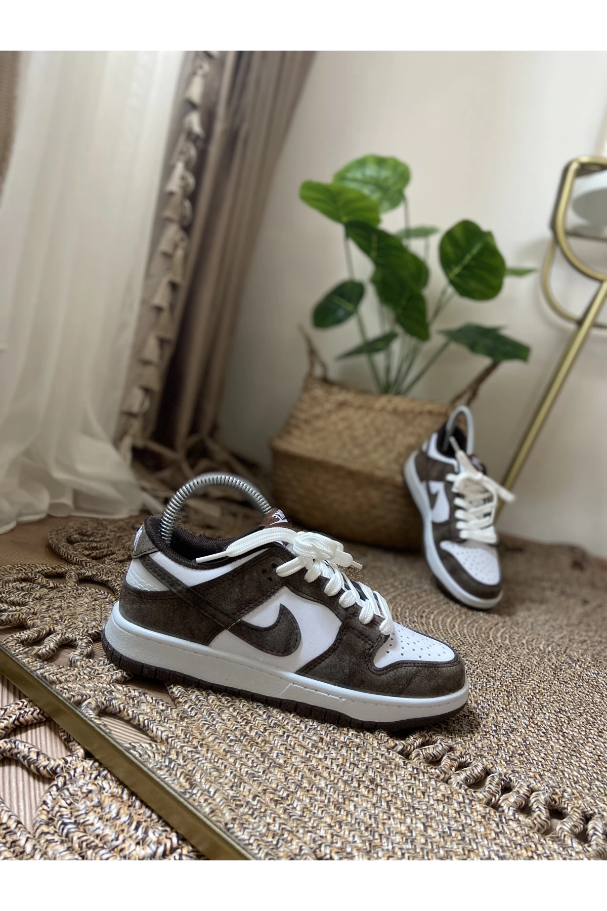 Nike Dunk Nubuk Kahve Beyaz Spor Ayakkabı