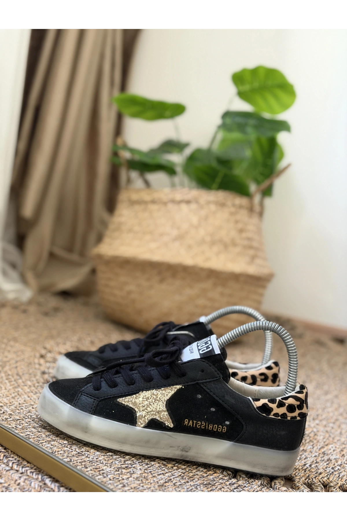 Superstar Golden Goose Siyah Leopar Sim Detaylı