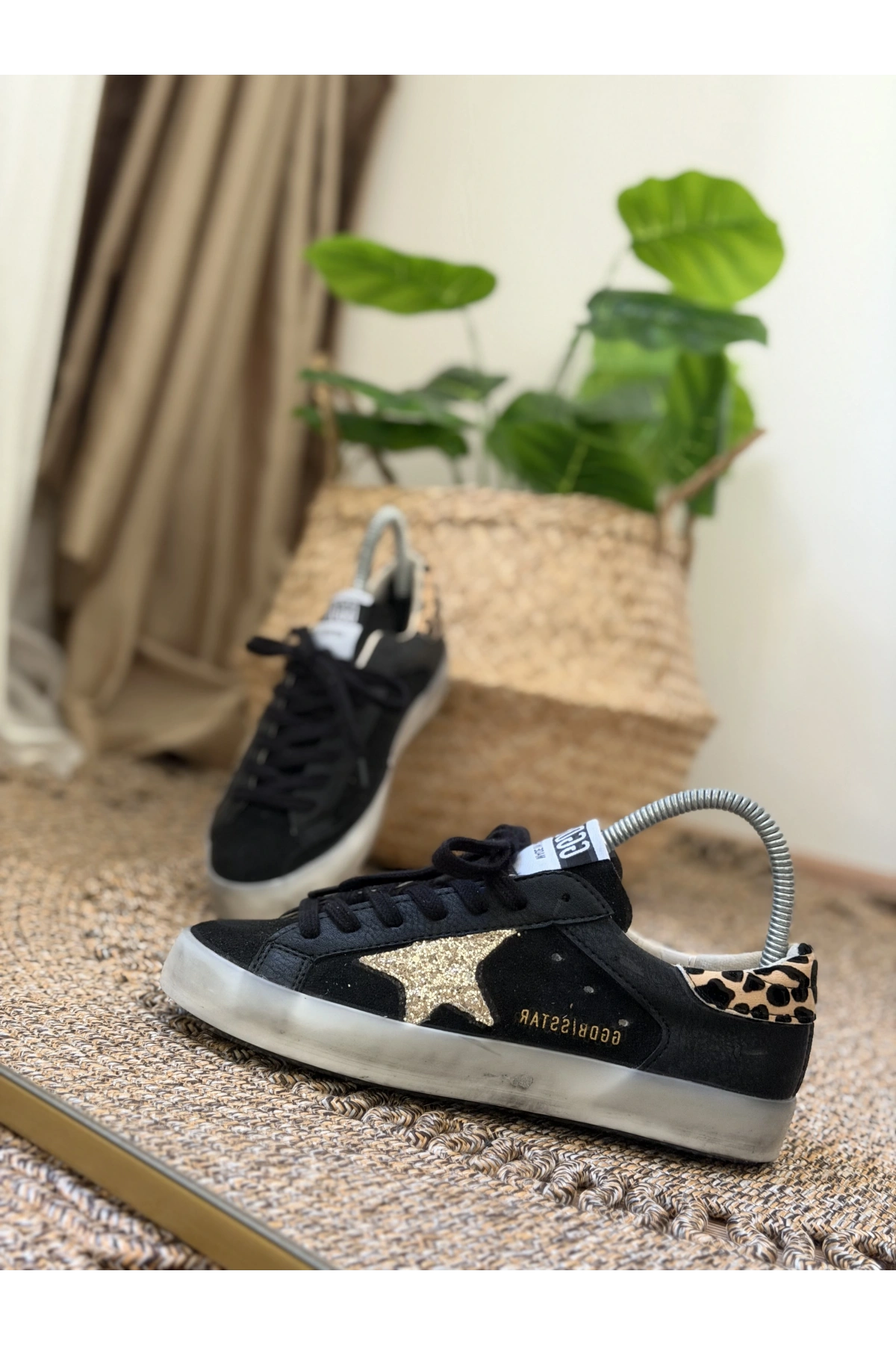 Superstar Golden Goose Siyah Leopar Sim Detaylı