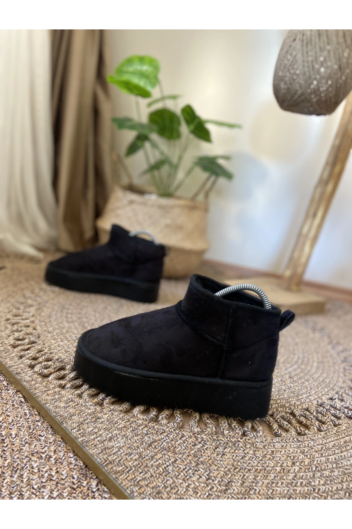 Ugg Classic Ultra Mini Siyah Süet Bot