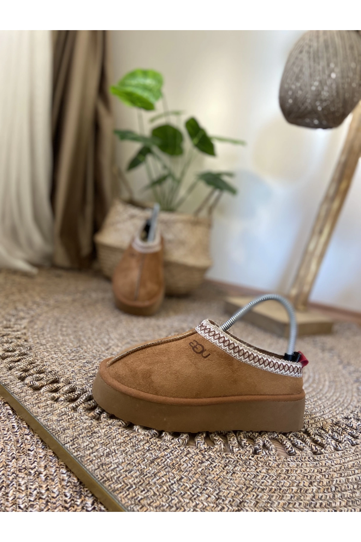 Ugg W Tarz Kalın Taban Taba Süet Terlik