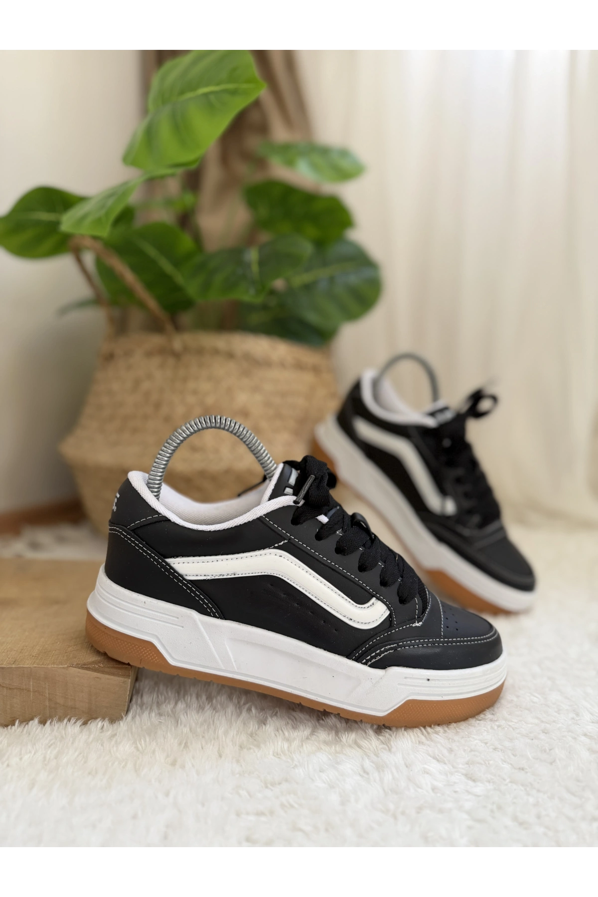 Vans Low Platform Black White Gum Taban Unisex Sneaker