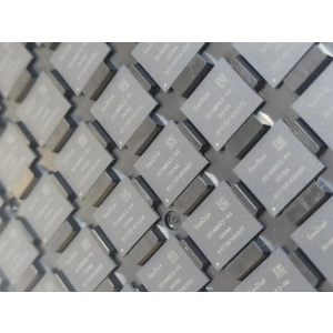 SANDISK, SDIN8DE2-4G, eMMC, BGA153, EMMC, 4GB