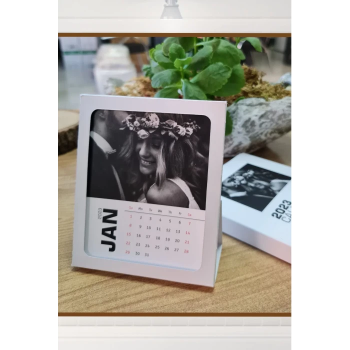 Kişiye Özel Fotoğraflı Masa Üstü Takvim