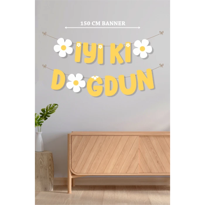 Papatya Temalı İyi Ki Doğdun Büyük Banner *Kalın Kağıt 150 cm
