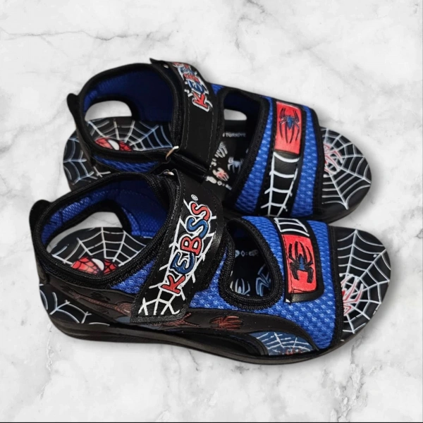 Ortopedik taban Kutu içerisinde kırmızı siyah çocuk yazlık rahat kalıp sandalet