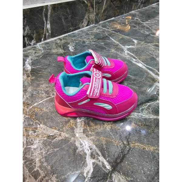 Spor Ayakkabı hafif taban ışıklı rahat taban çocuk ayakkabı