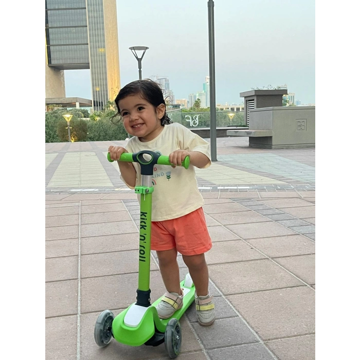 EMMA KABARTMA BASKILI ŞORTLU TAKIM