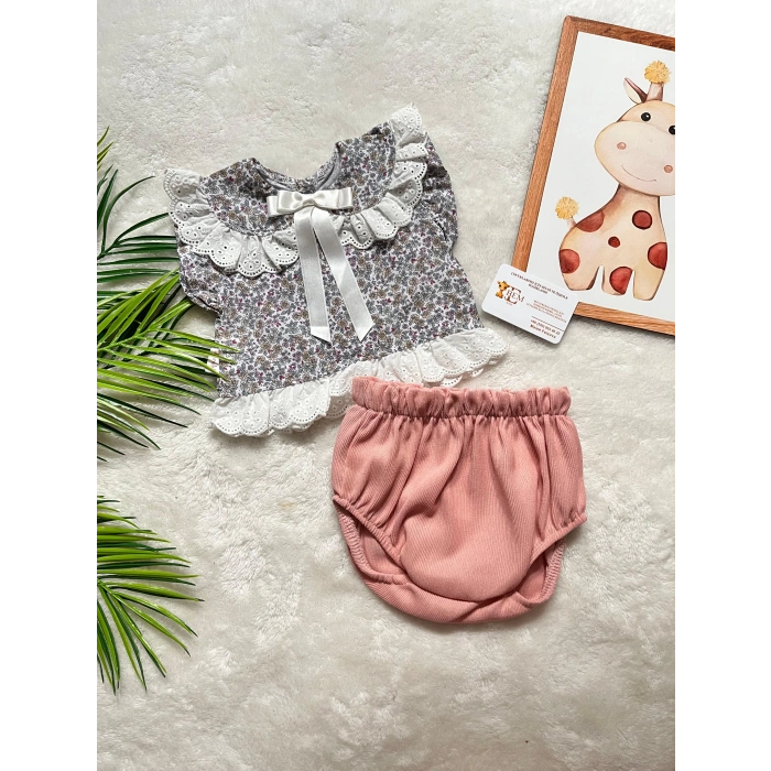 FİYONKLU GÖMLEKLİ VE KÜLOTLU TAKIM