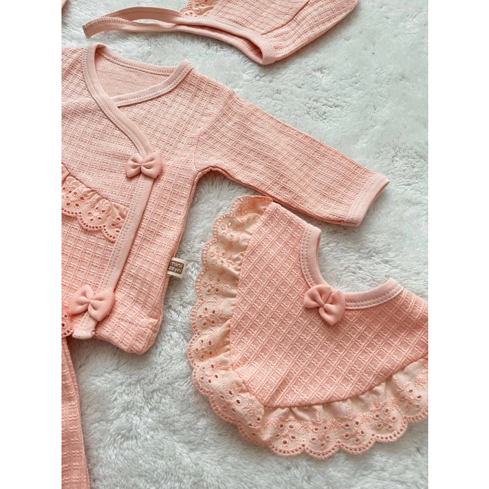 WAFFLE KUMAŞ DANTELLİ KIZ BEBEK 5Lİ HASTANE ÇIKIŞI SETİ