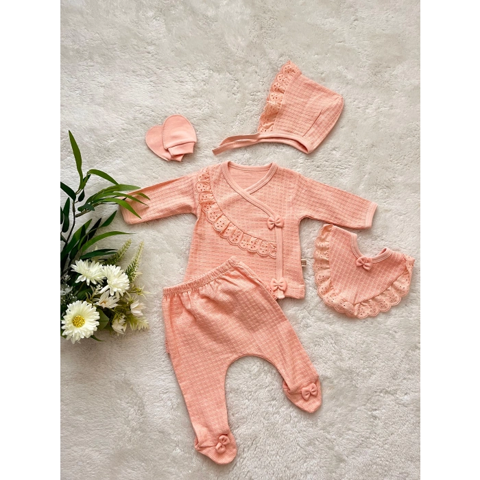 WAFFLE KUMAŞ DANTELLİ KIZ BEBEK 5Lİ HASTANE ÇIKIŞI SETİ