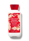 Bath & Body Works Japanese Cherry Blossom Nemlendirici Vücut Losyonu 236ml