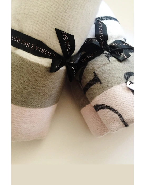 Victorias Secret Logo Yazılı Kaşmir Dokulu Tek Kişilik Pembe Şal Battaniye