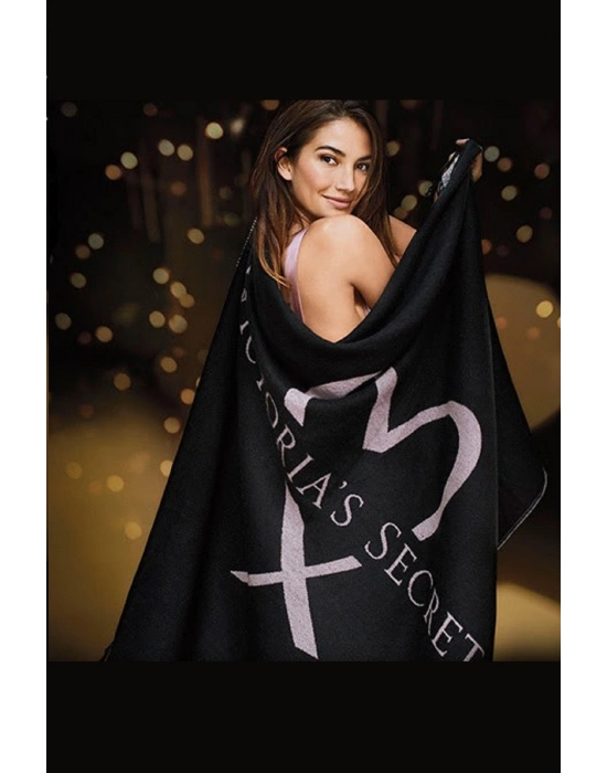 Victorias Secret Love Logolu Kaşmir Dokulu Tek Kişilik Siyah Şal Battaniye