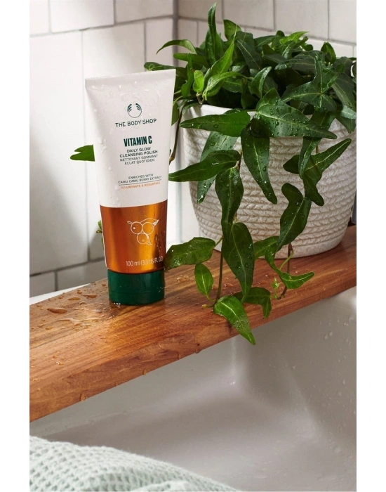 The Body Shop Vitamin C Arındırıcı Peeling 100 Ml