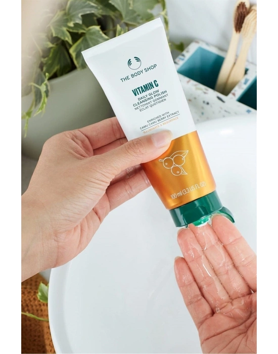 The Body Shop Vitamin C Arındırıcı Peeling 100 Ml