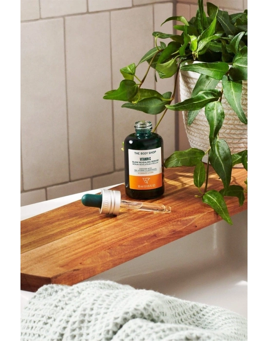 The Body Shop Vitamin C Aydınlatıcı Konsantre Serum 30 Ml %10 C Vitamini