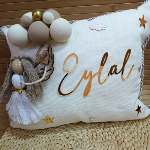 Baskıcı Amca Kız Bebekli Yastık