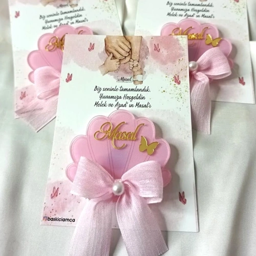 İstridyeli Pembe Kartlı Magnet