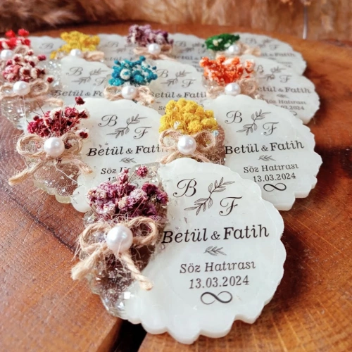 Baskıcı Amca Çiçekli Epoksi Magnet