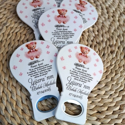 Pembe Elbiseli Ayıcıklı Balon Açacak Magnet