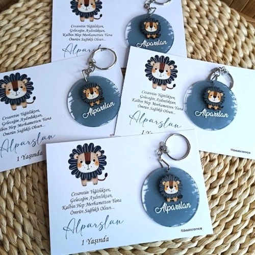 Aslan Temalı Boyalı Anahtar Kartlı