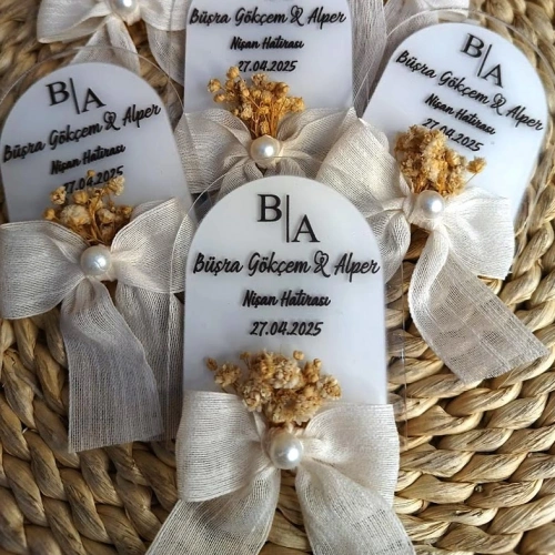 Kurdaleli Süslemeli Boyamalı Magnet